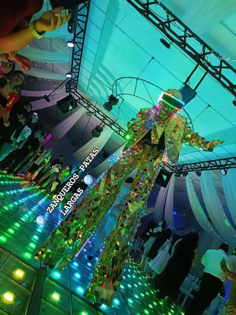 Clothing with LED Hand Sewn LED Stilts Walker Mirror Costumes Man Show Suit Stage Performance Dress Snow new year costume - Image 4